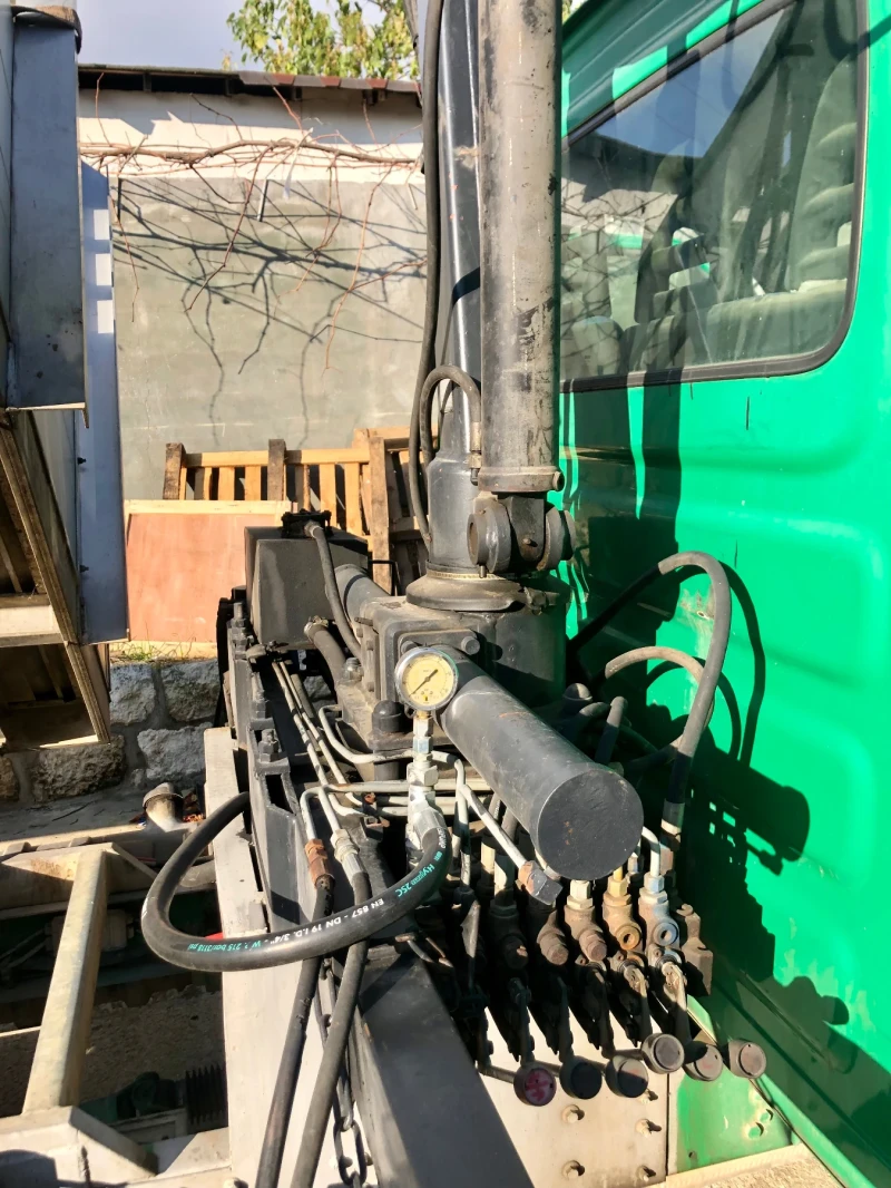 Iveco 35c13 Самосвал с кран , снимка 5 - Камиони - 52405848