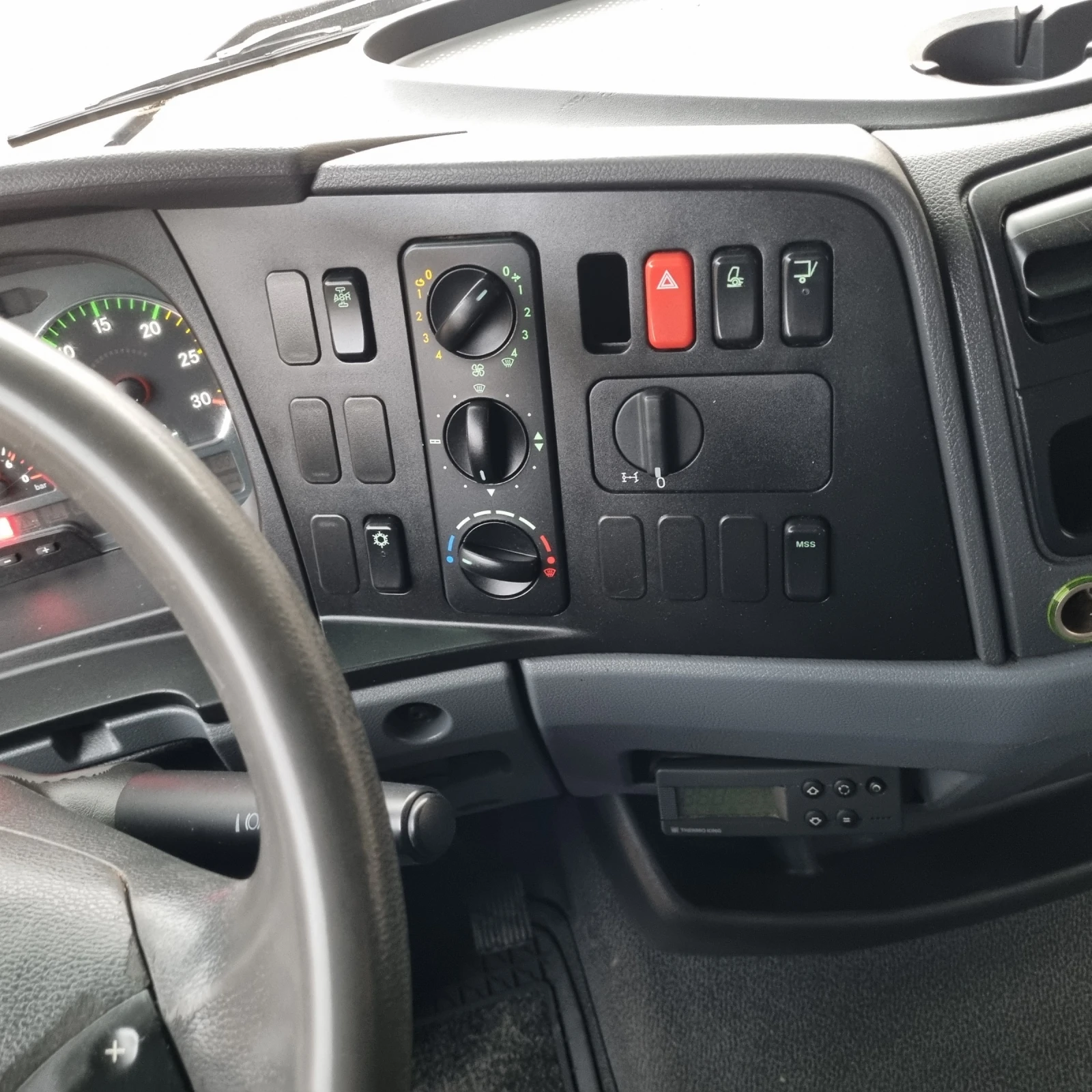 Mercedes-Benz Atego Нов Внос Evro 5, снимка 16 - Камиони - 53938531