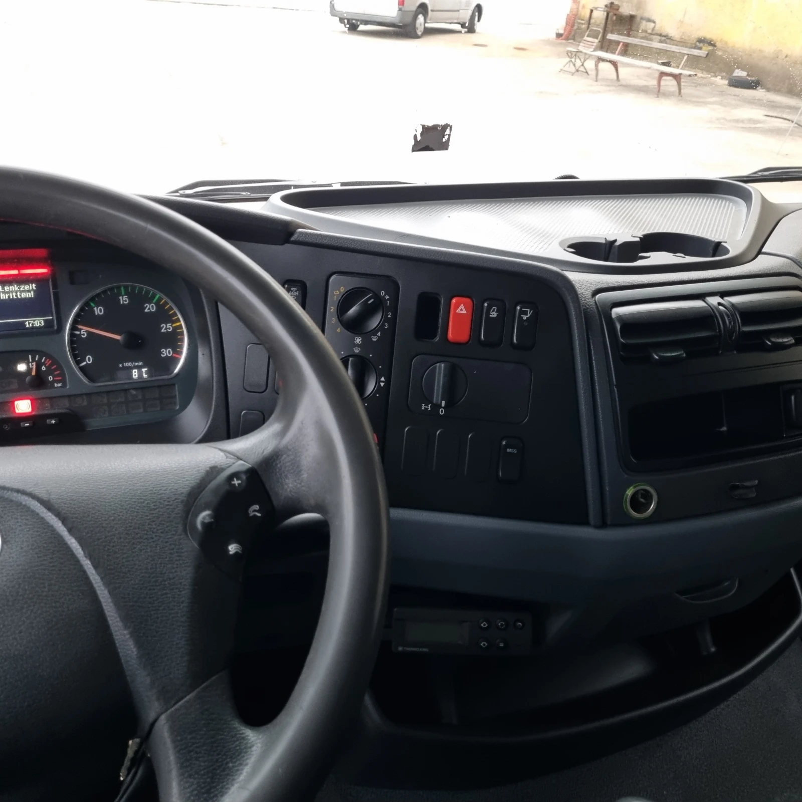 Mercedes-Benz Atego Нов Внос Evro 5, снимка 15 - Камиони - 53938531