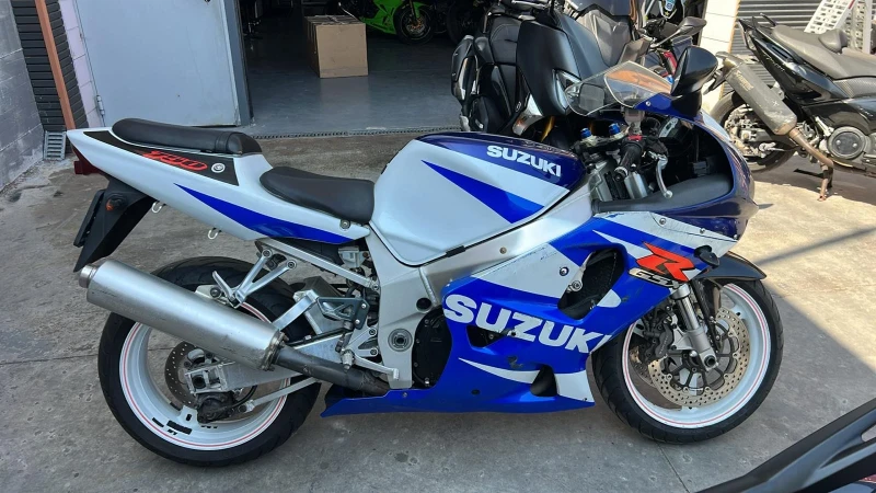 Suzuki Gsxr K2 750, снимка 3 - Мотоциклети и мототехника - 50424581