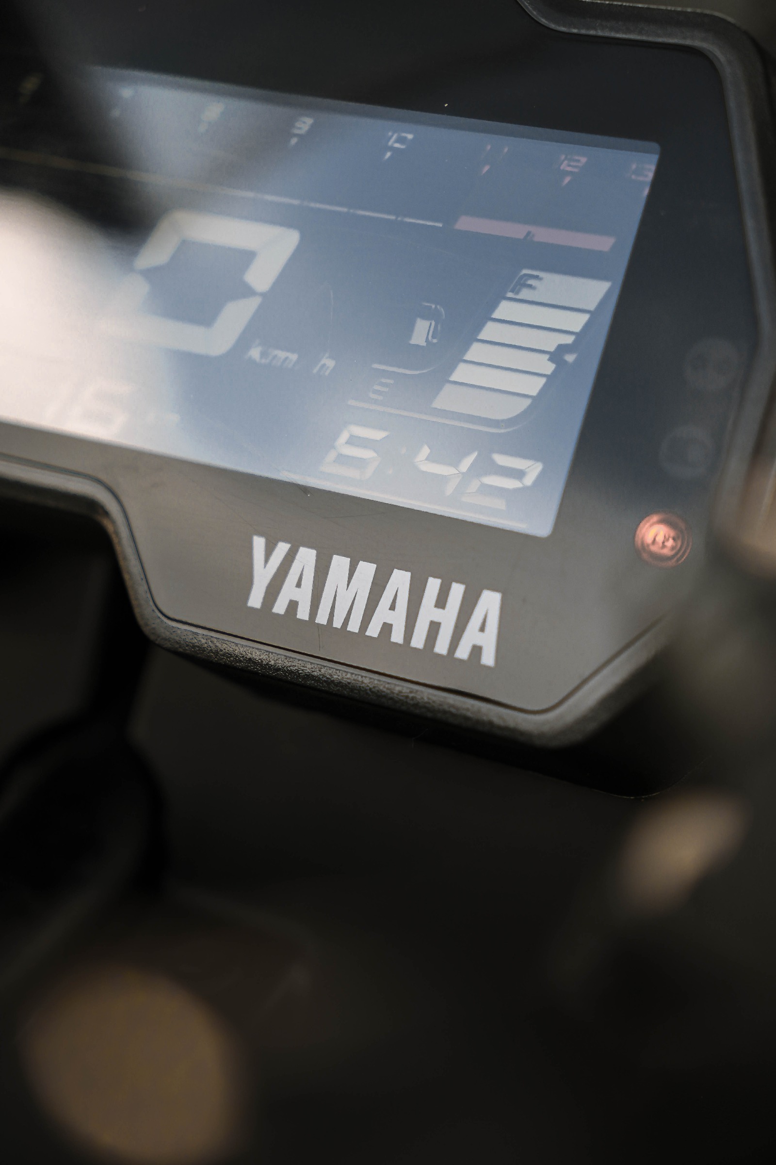 Yamaha Yzf  - изображение 8