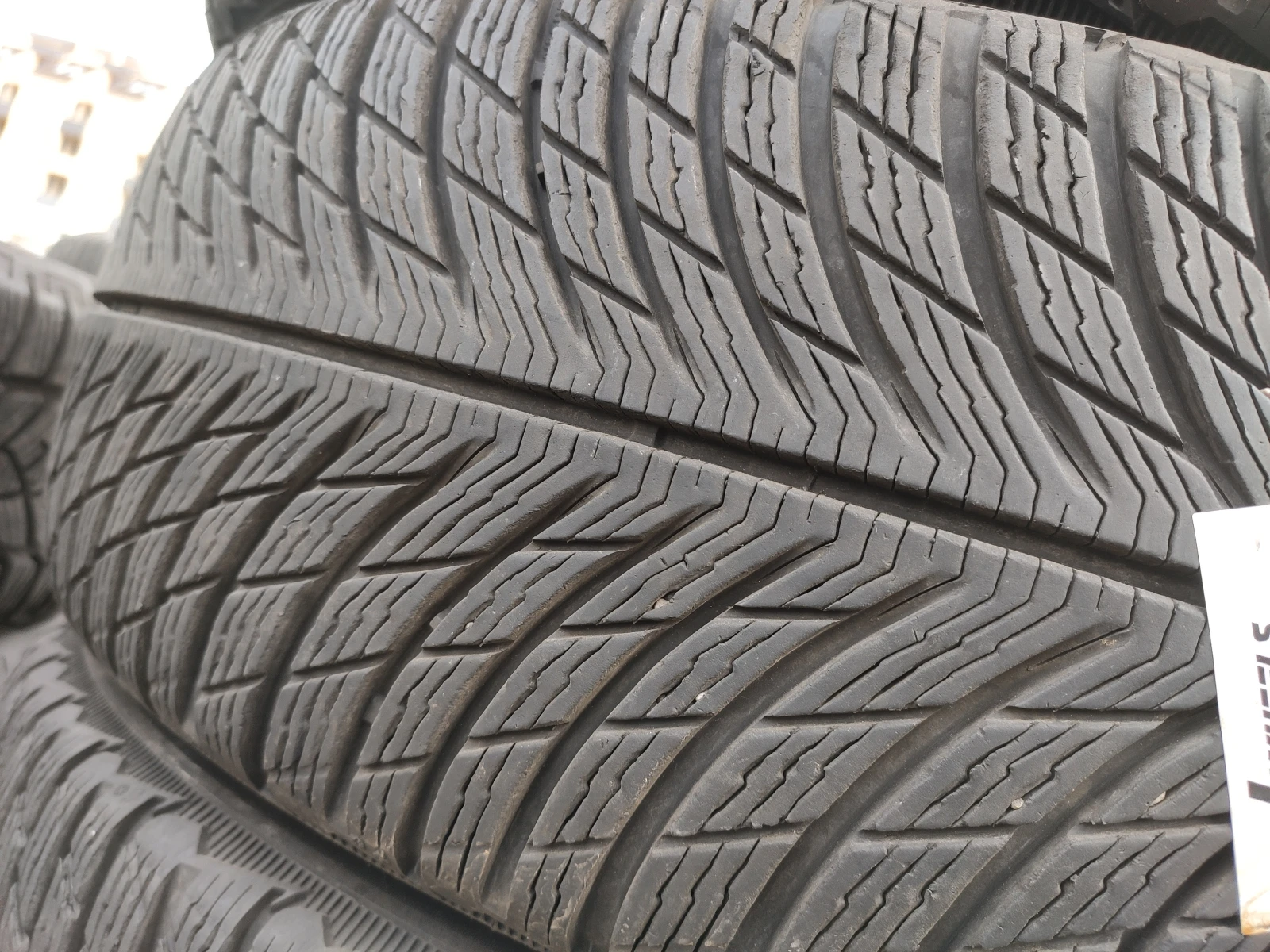  235/60R18 | Mobile.bg   3