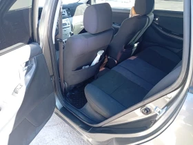 Toyota Corolla 1.6 VVTI , снимка 9