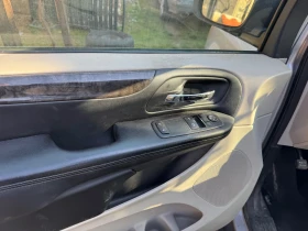 Dodge Caravan 3.6, снимка 11