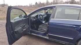 VW Passat Passat - 3200 € / 6258.66 лв. - 27481317 4
