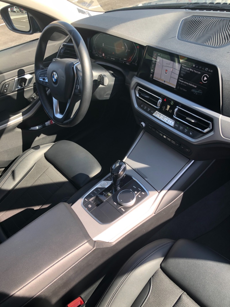 BMW 318 D, 2 год. гаранция, Premium Selection, снимка 5 - Автомобили и джипове - 45270645