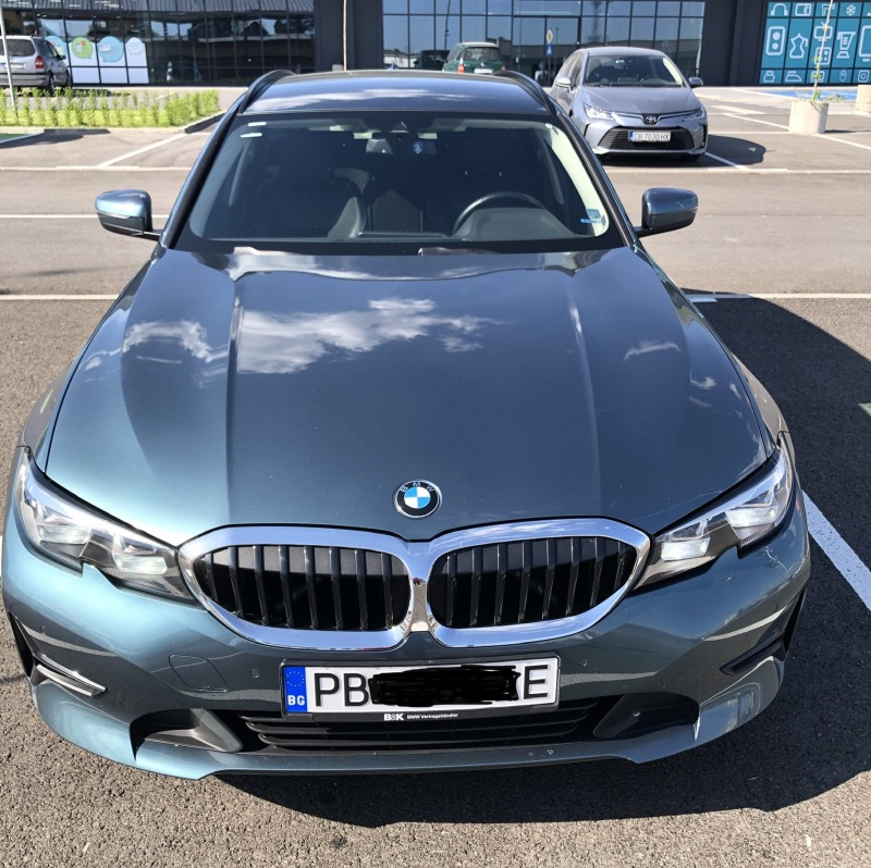 BMW 318 D, 2 год. гаранция, Premium Selection, снимка 3 - Автомобили и джипове - 45270645