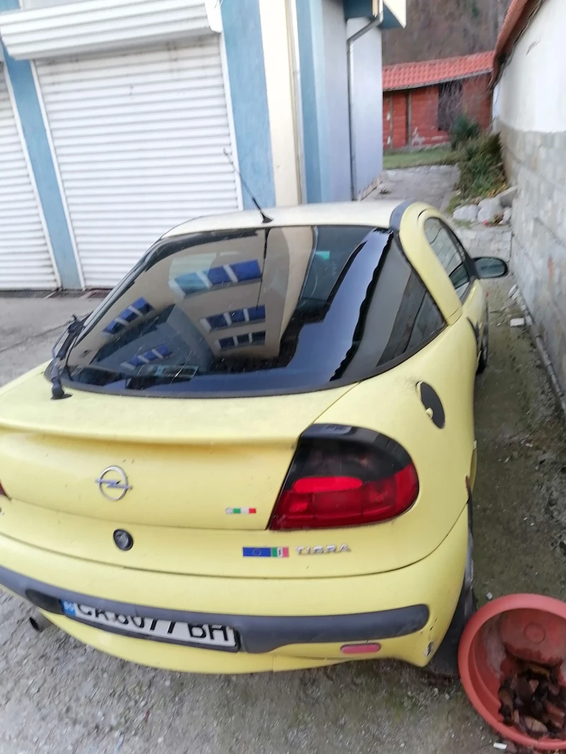 Opel Tigra, снимка 6 - Автомобили и джипове - 48323723