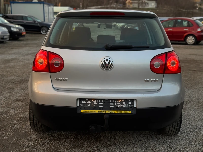 VW Golf 1.6FSI 116кс 6с НАВИ КЛИМАТИК , снимка 5 - Автомобили и джипове - 48661397