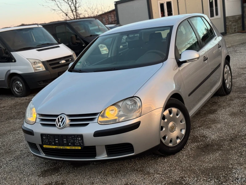 VW Golf 1.6FSI 116кс 6с НАВИ КЛИМАТИК , снимка 3 - Автомобили и джипове - 48661397