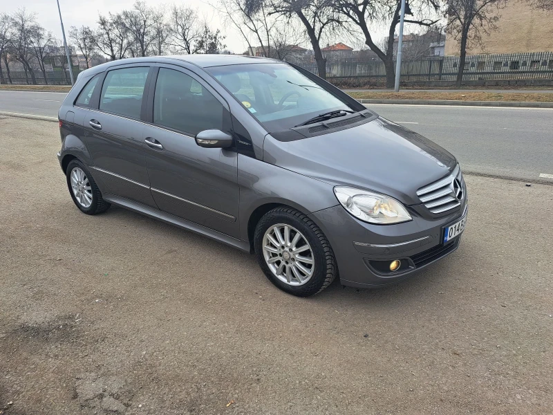 Mercedes-Benz B 180, снимка 2 - Автомобили и джипове - 49314253