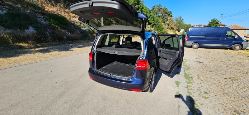 VW Touran 1.4 FSI/Метан, снимка 10 - Автомобили и джипове - 50906128