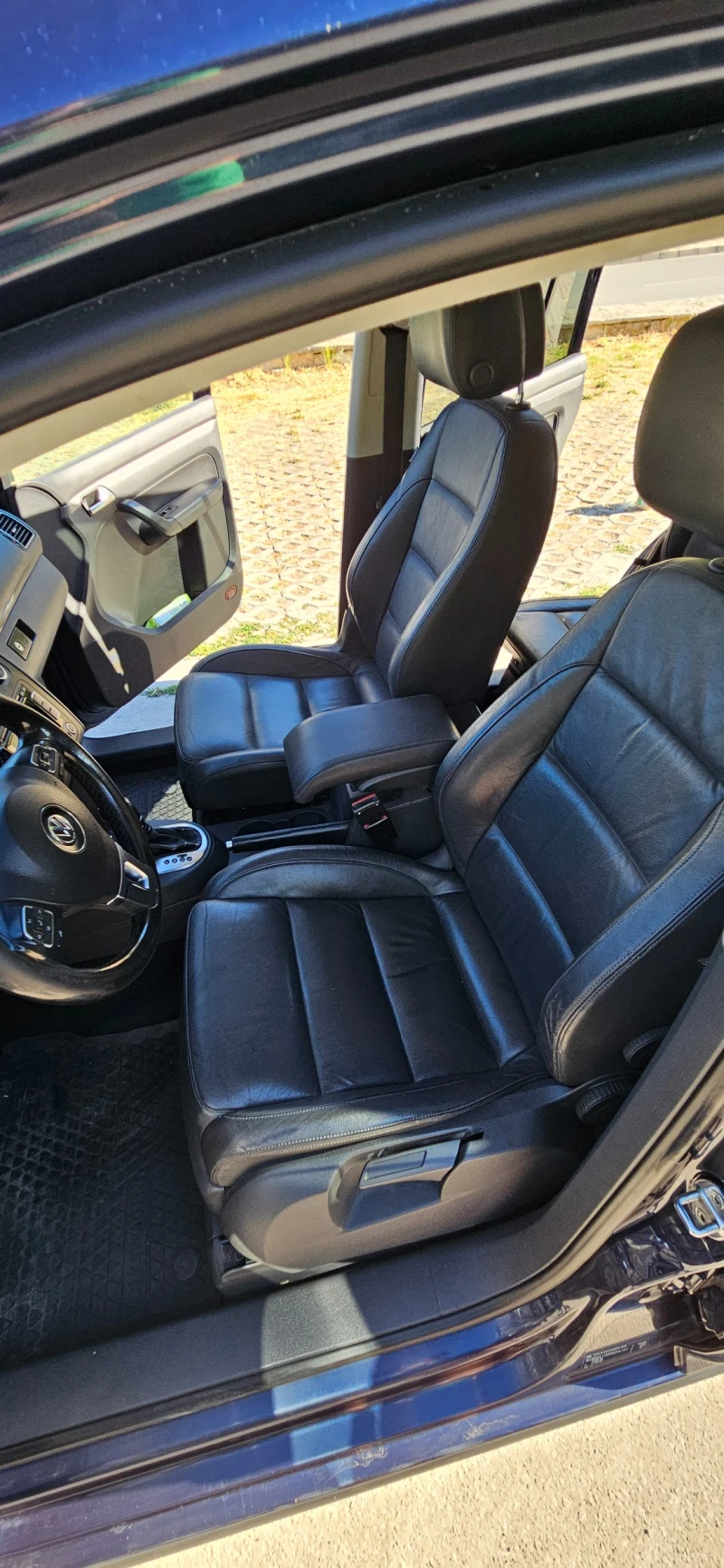 VW Touran 1.4 FSI/Метан, снимка 7 - Автомобили и джипове - 50906128