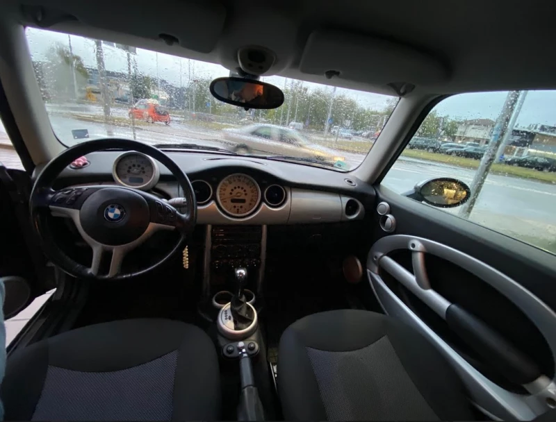 Mini Cooper 1.6, снимка 10 - Автомобили и джипове - 52926931