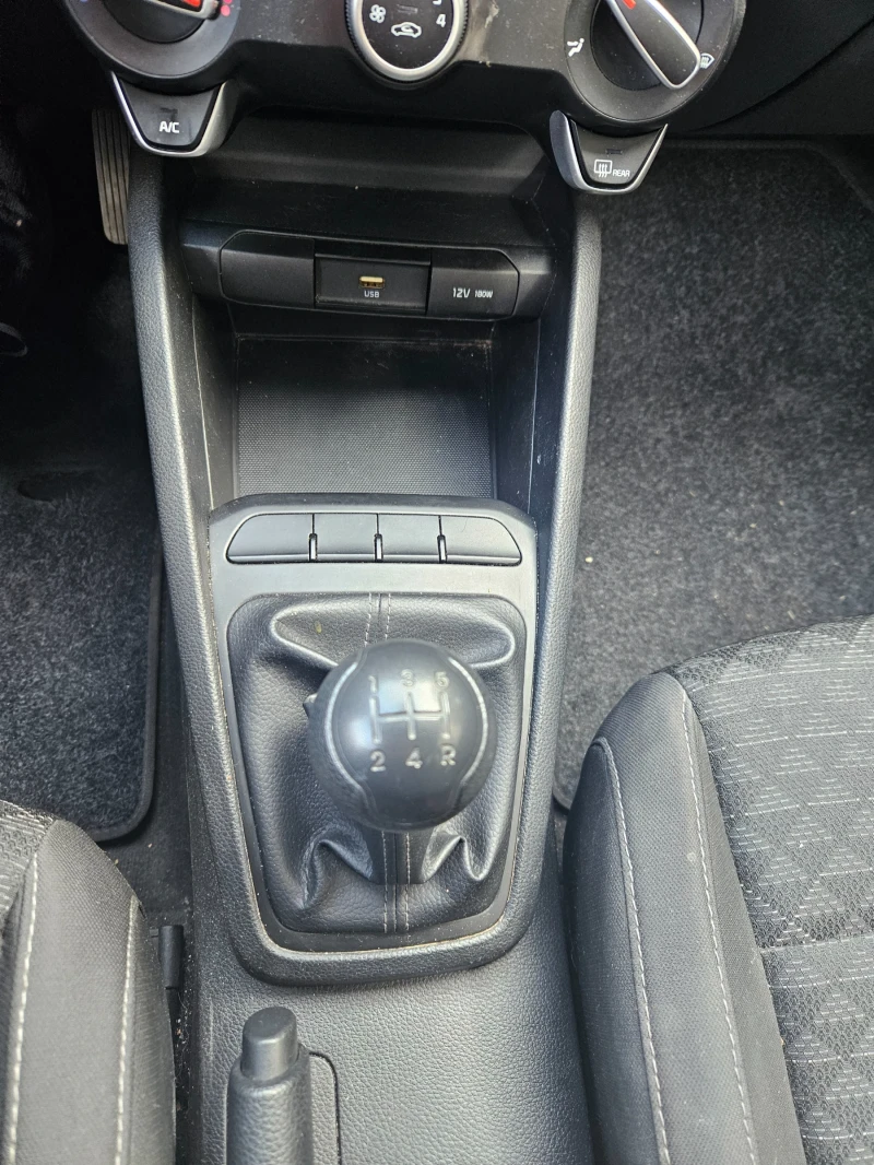 Kia Rio 1.2 i 84к.с. газ/бензин, снимка 13 - Автомобили и джипове - 52568053
