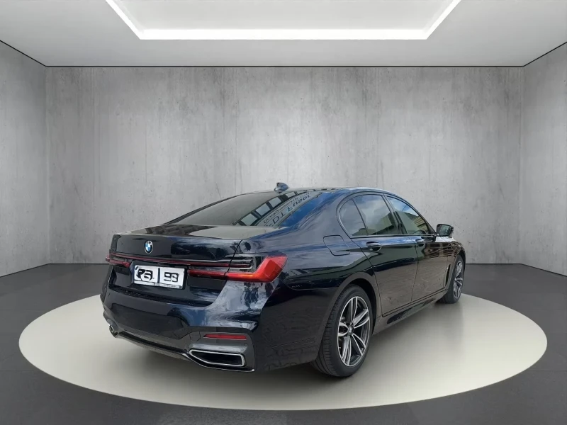 BMW 730 * M-Pack * 360, снимка 3 - Автомобили и джипове - 52773485