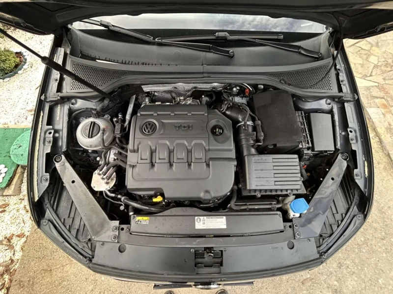 VW Passat 2.0 TDI EURO 6, снимка 14 - Автомобили и джипове - 52448506