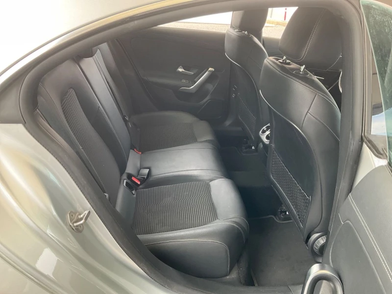 Mercedes-Benz CLA 200 d Progressive, снимка 9 - Автомобили и джипове - 53407238