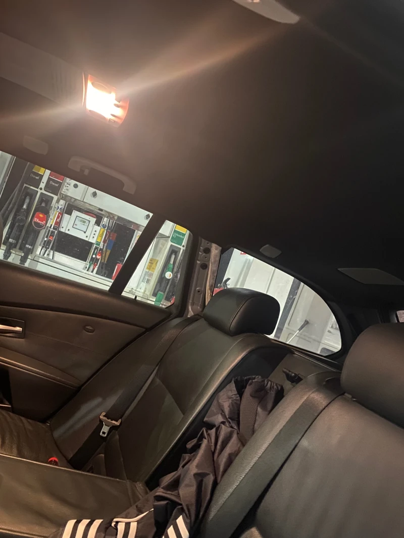 BMW 530 3.0d M57 евро4, снимка 10 - Автомобили и джипове - 53512064