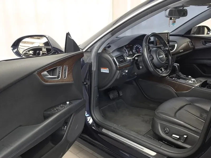 Audi A7 3.0 TDI Quattro - САМО 30% АВАНС, снимка 10 - Автомобили и джипове - 56158757