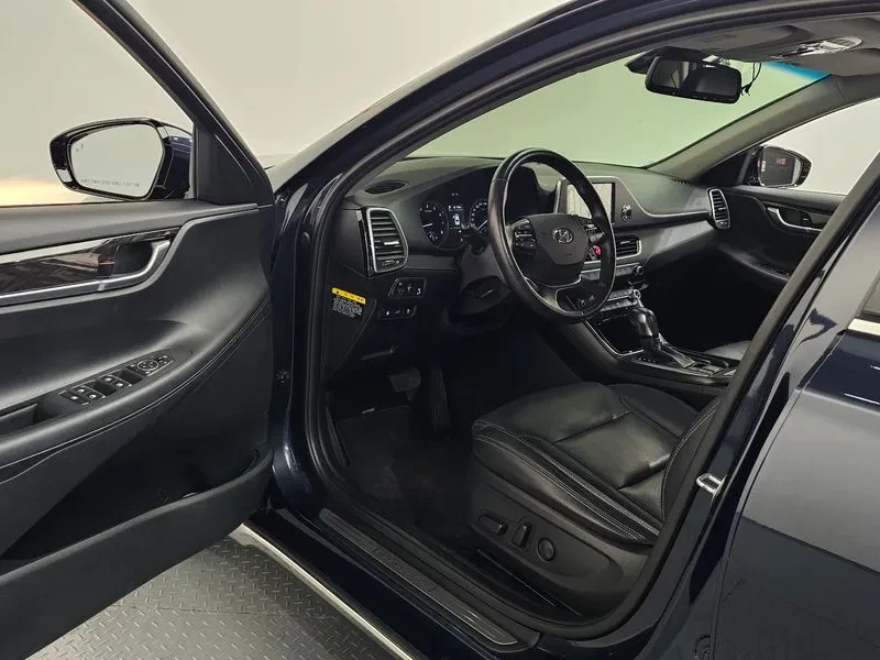Hyundai Grandeur Ig 2.4 Premium, снимка 10 - Автомобили и джипове - 56306358