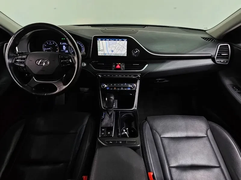 Hyundai Grandeur Ig 2.4 Premium, снимка 7 - Автомобили и джипове - 56306358