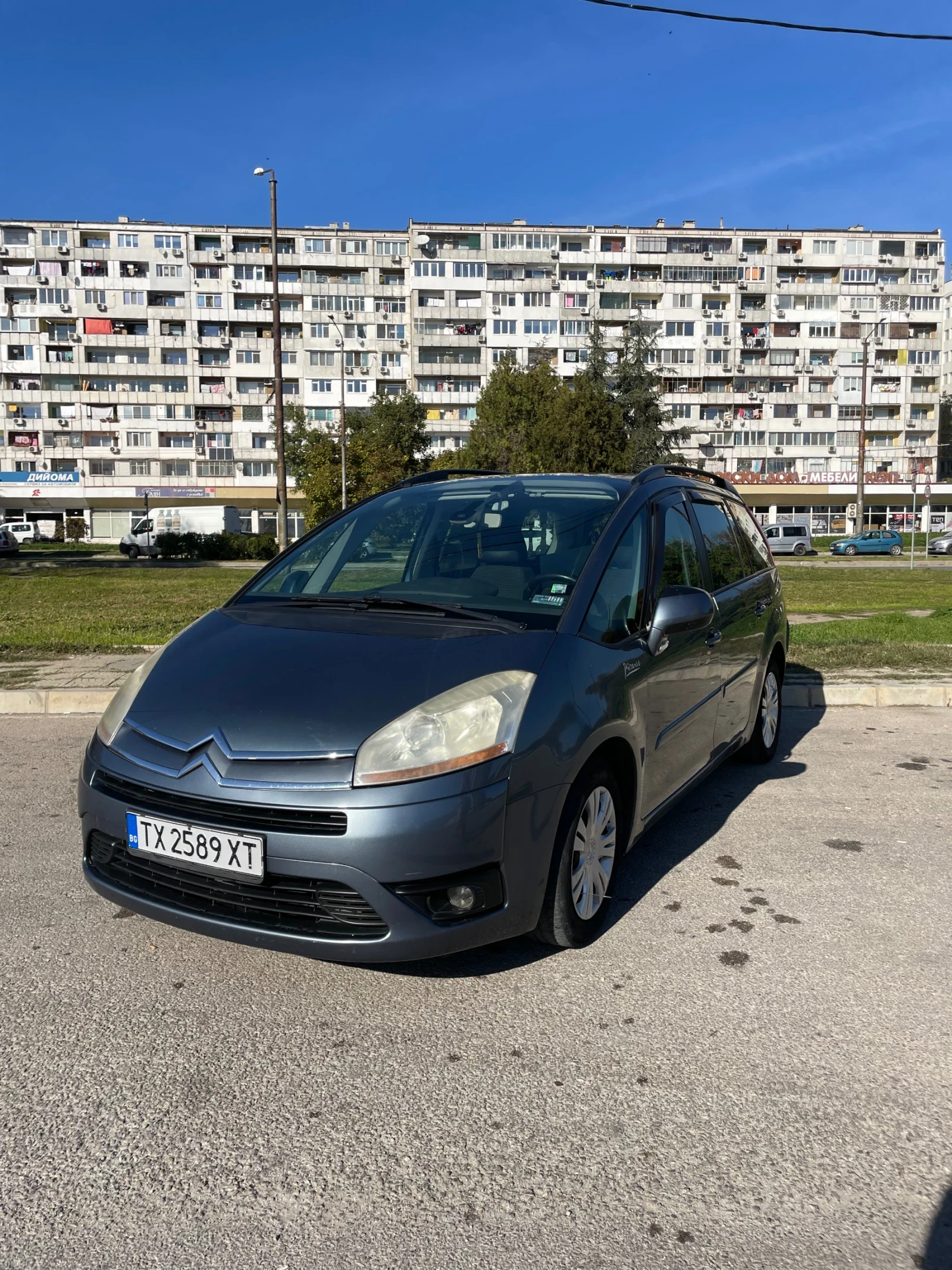 Citroen Grand C4 Picasso 1.8i ГАЗ - изображение 2