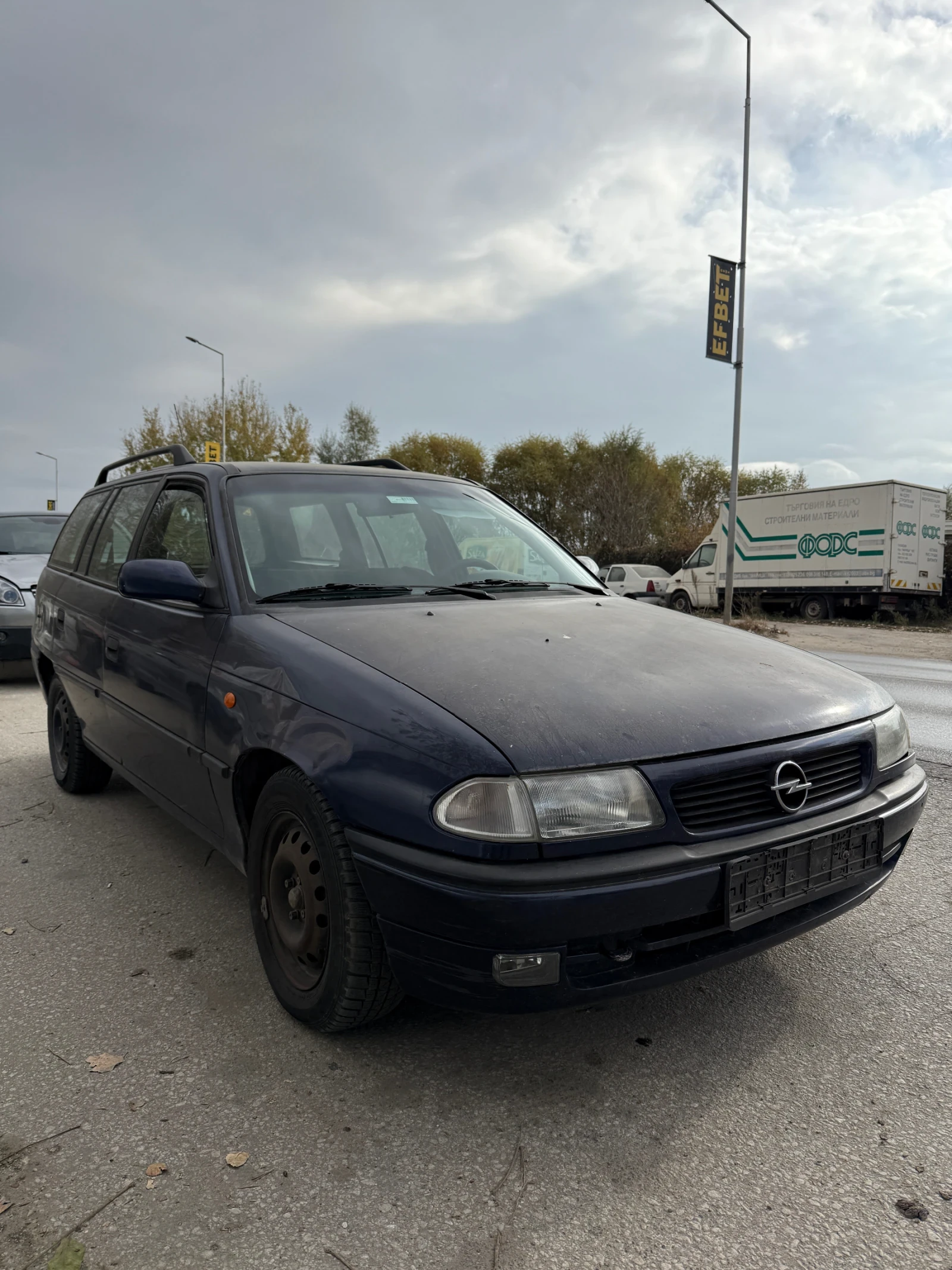 Opel Astra F 1.6i - изображение 2