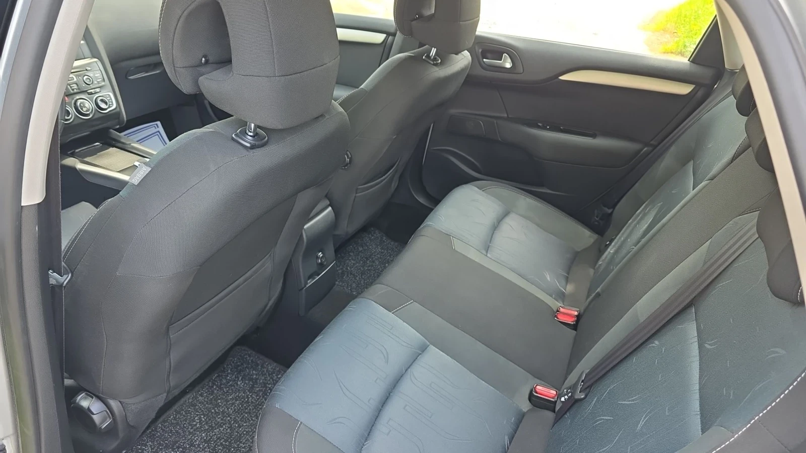 Citroen C4 1.6HDi Автоматик FaceLift  - изображение 10