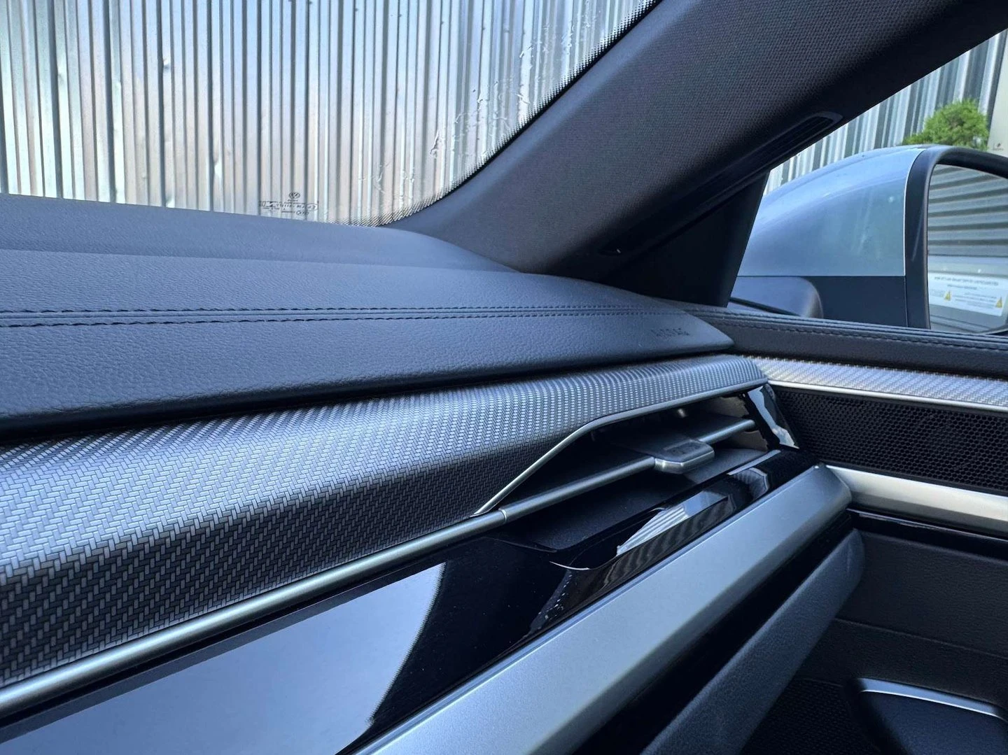 VW Arteon R-Line 2.0 TDI SCR 4MOTION DSG - изображение 9