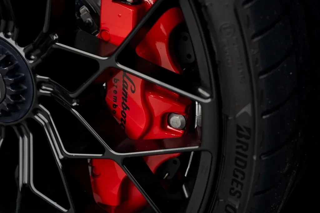 Lamborghini Huracan STO - изображение 4
