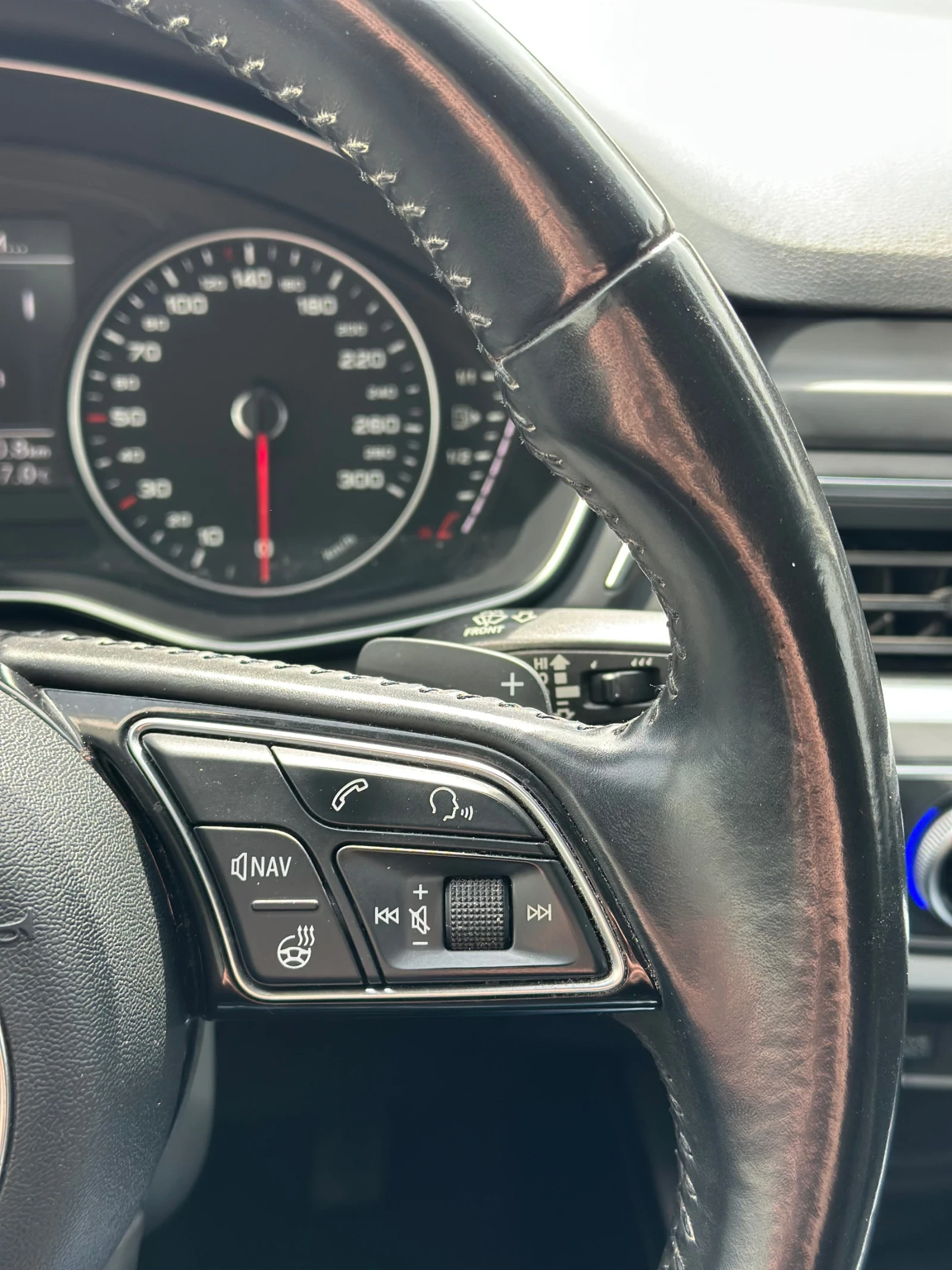 Audi A4 /QUATTRO/STRONIC/AMBIENTLIGHT/DYNAMIC | Mobile.bg   15