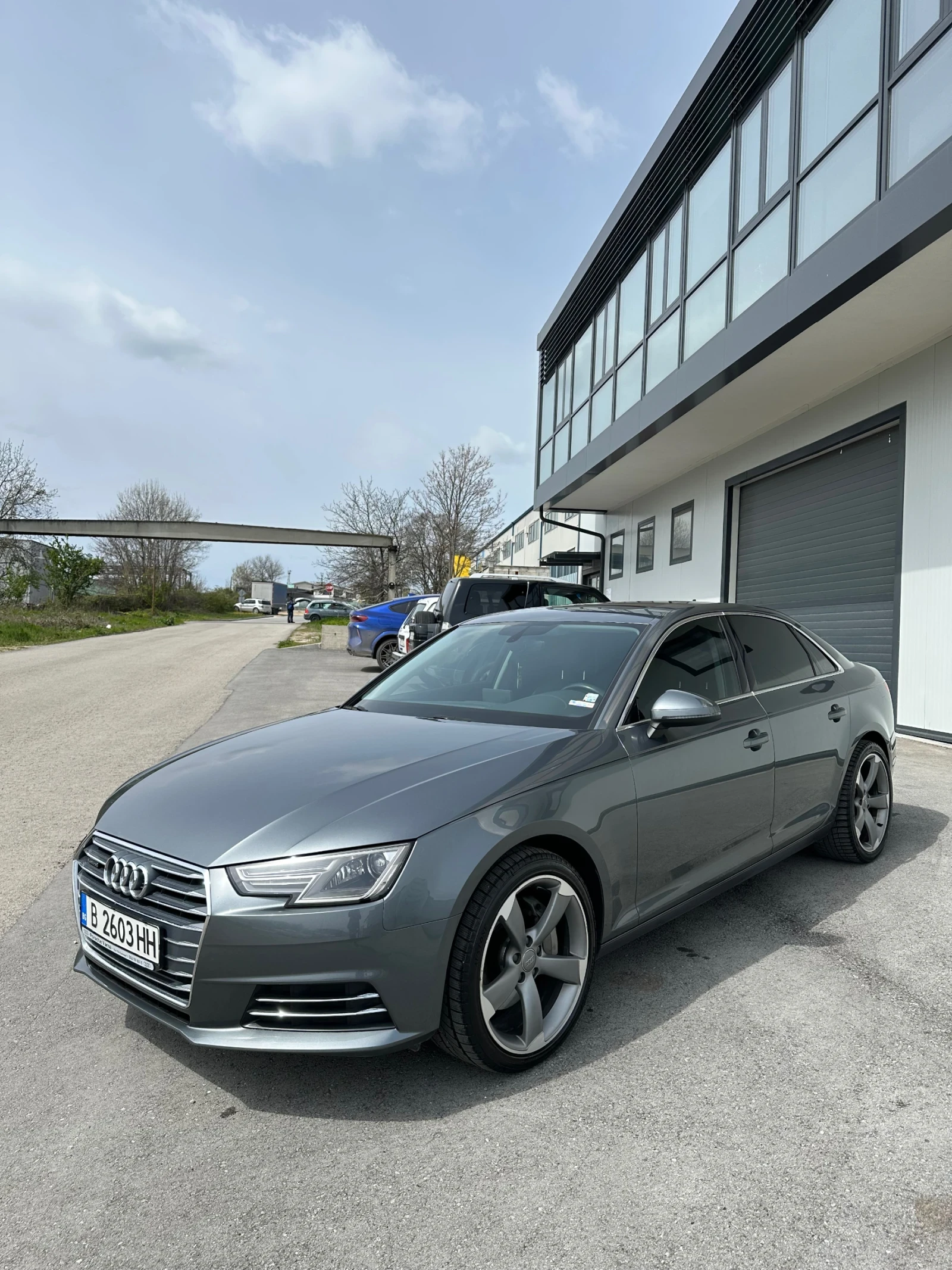 Audi A4 /QUATTRO/STRONIC/AMBIENTLIGHT/DYNAMIC | Mobile.bg   1