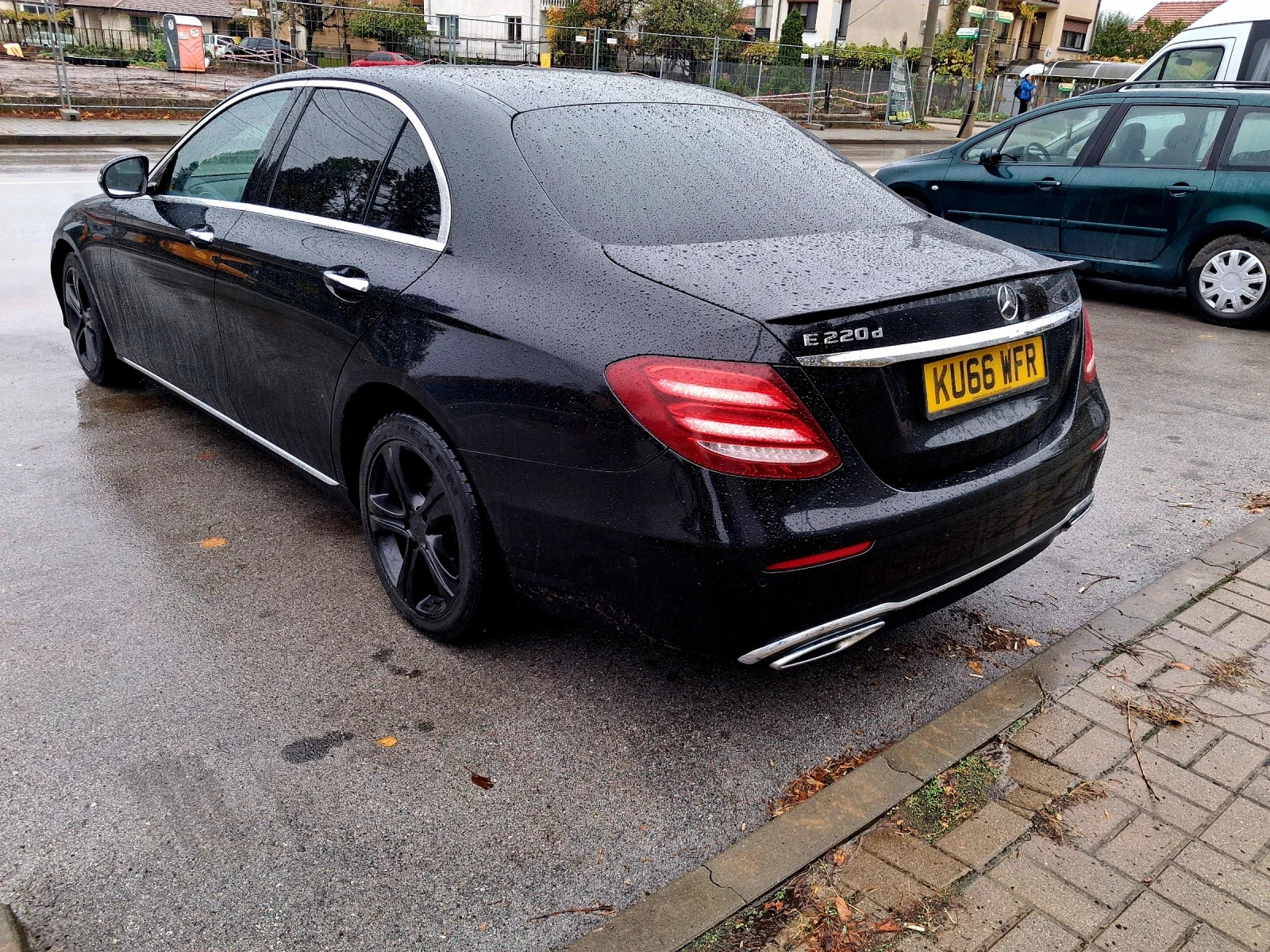 Mercedes-Benz E 220 2.2cdi - изображение 4