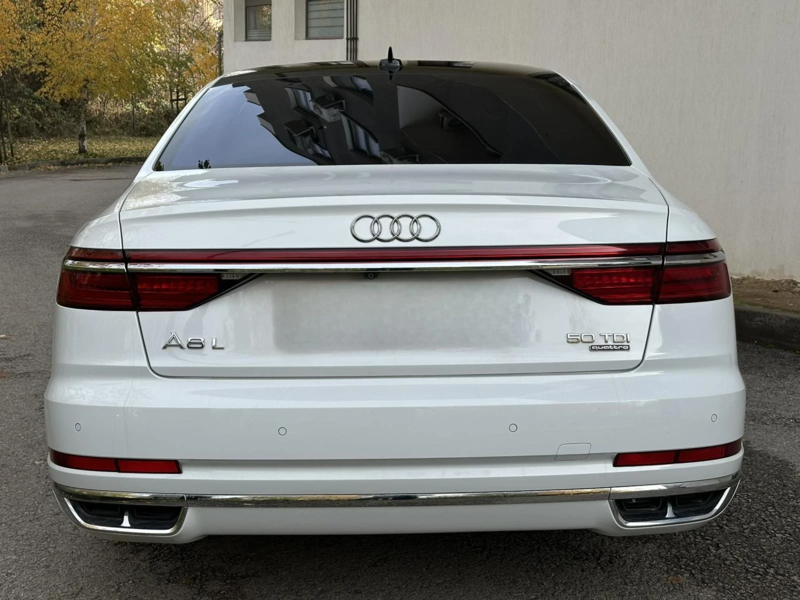 Audi A8 5.0TDI / LONG / MATRIX - изображение 6