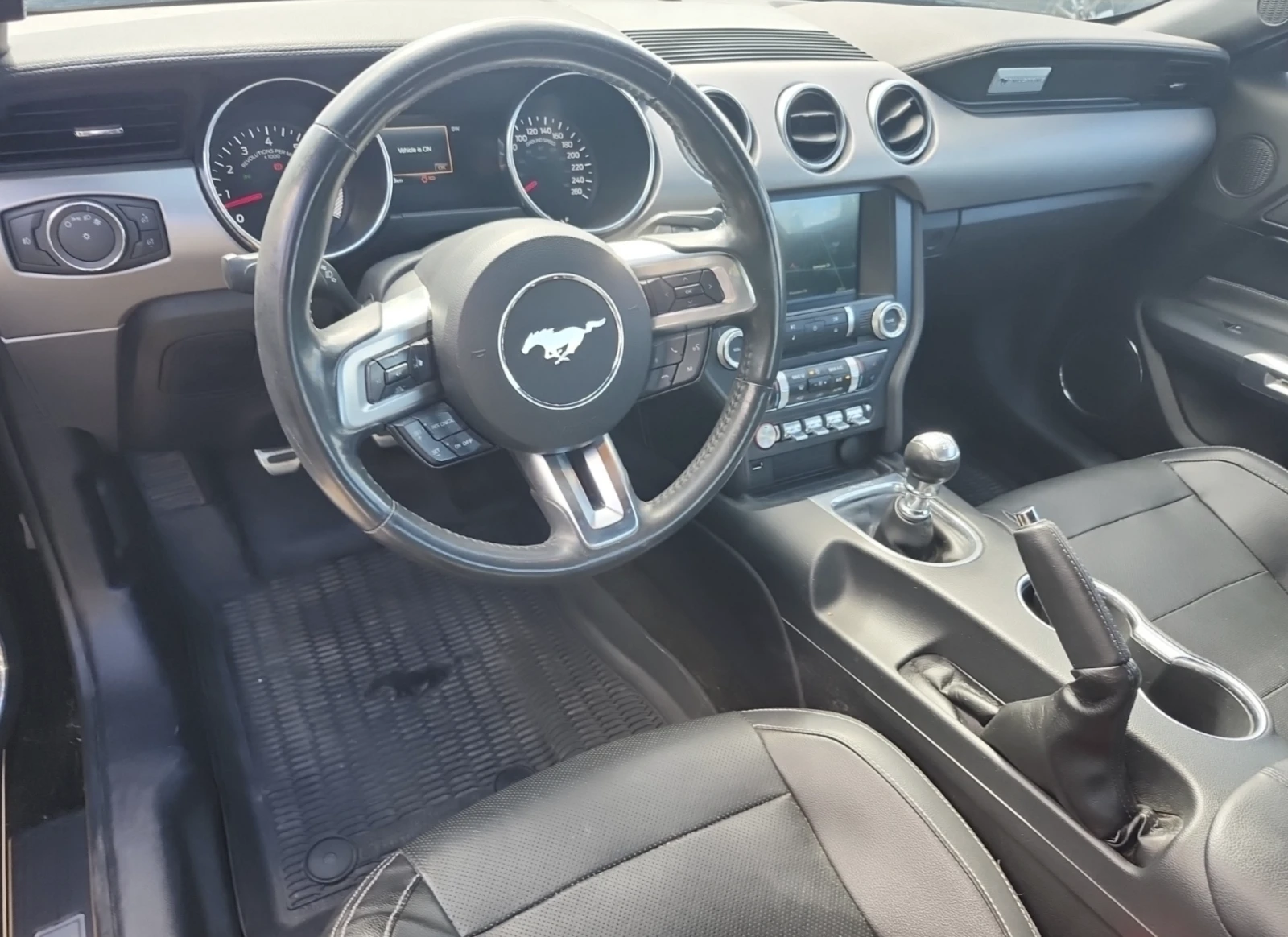 Ford Mustang GT PREMIUM - изображение 10