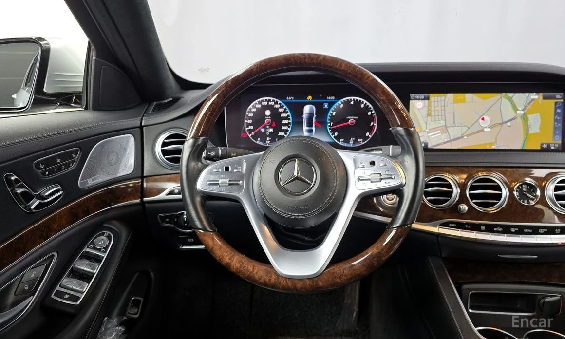 Mercedes-Benz S 560 4MATIC/LONG/360 VIEW/PANO/DRIVER ASSIST, снимка 11 - Автомобили и джипове - 53804692