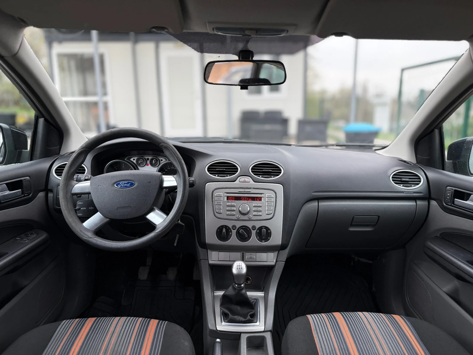 Ford Focus 1.6HDI* 90кс* 5 скорости, снимка 9 - Автомобили и джипове - 54088850