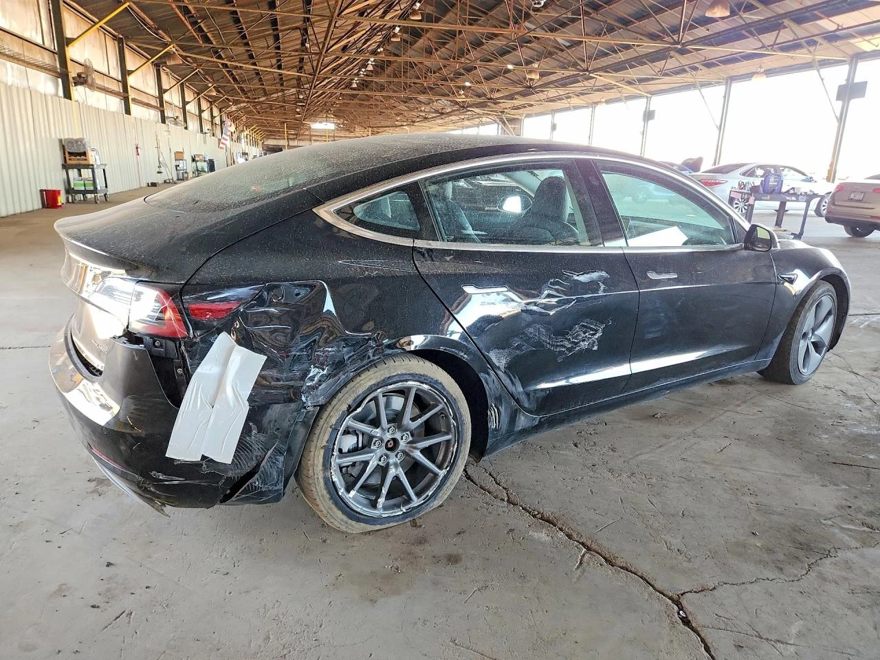 Tesla Model 3 | Mobile.bg � ����������� 3