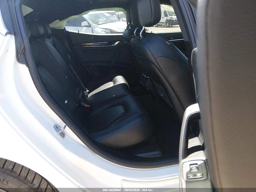 Maserati Ghibli 3.0l S Q4, снимка 8 - Автомобили и джипове - 54964856