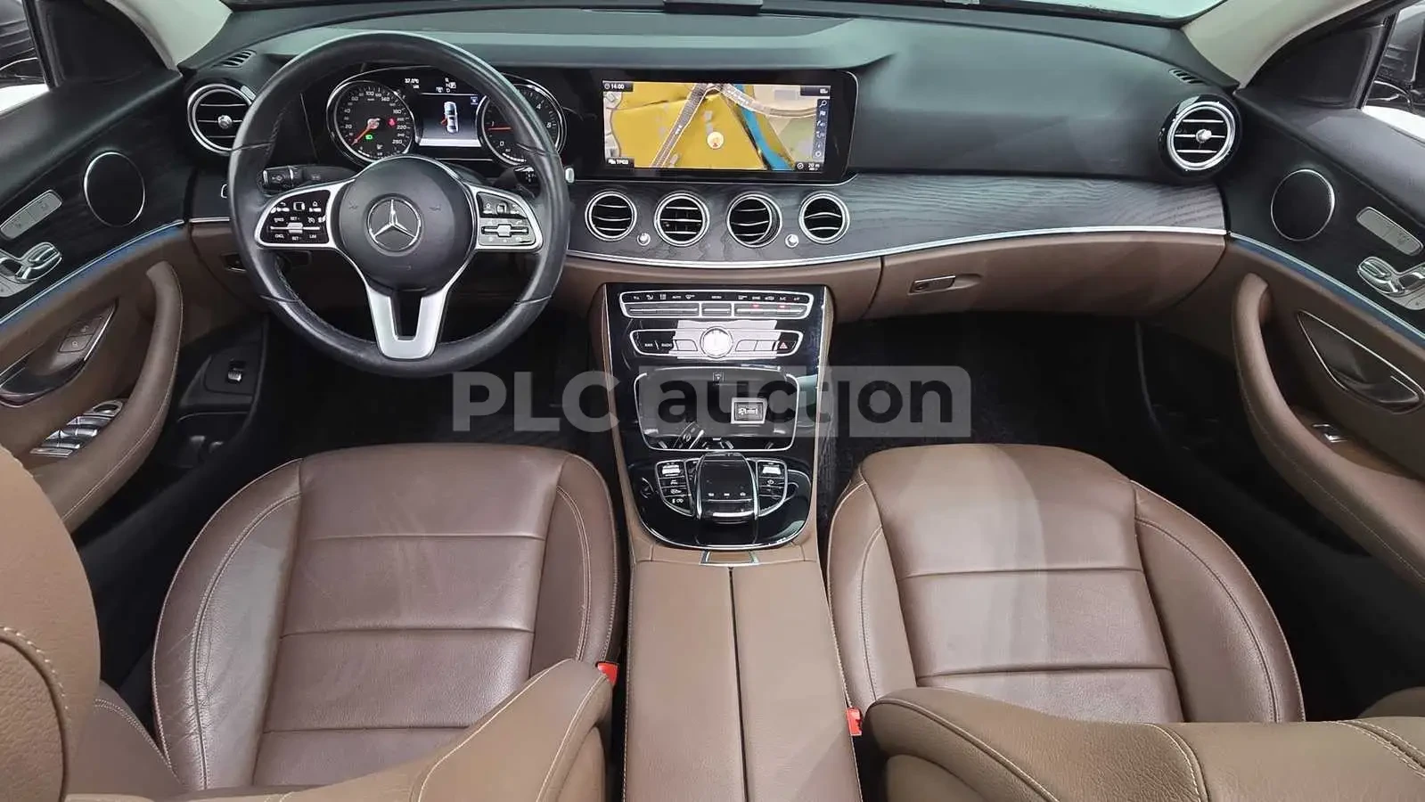 Mercedes-Benz E 220 ПОДГРЕВИ * ПАНО * KEYLESS * ФИСКИСИРАНА ЦЕНА ДО БГ, снимка 7 - Автомобили и джипове - 55032702