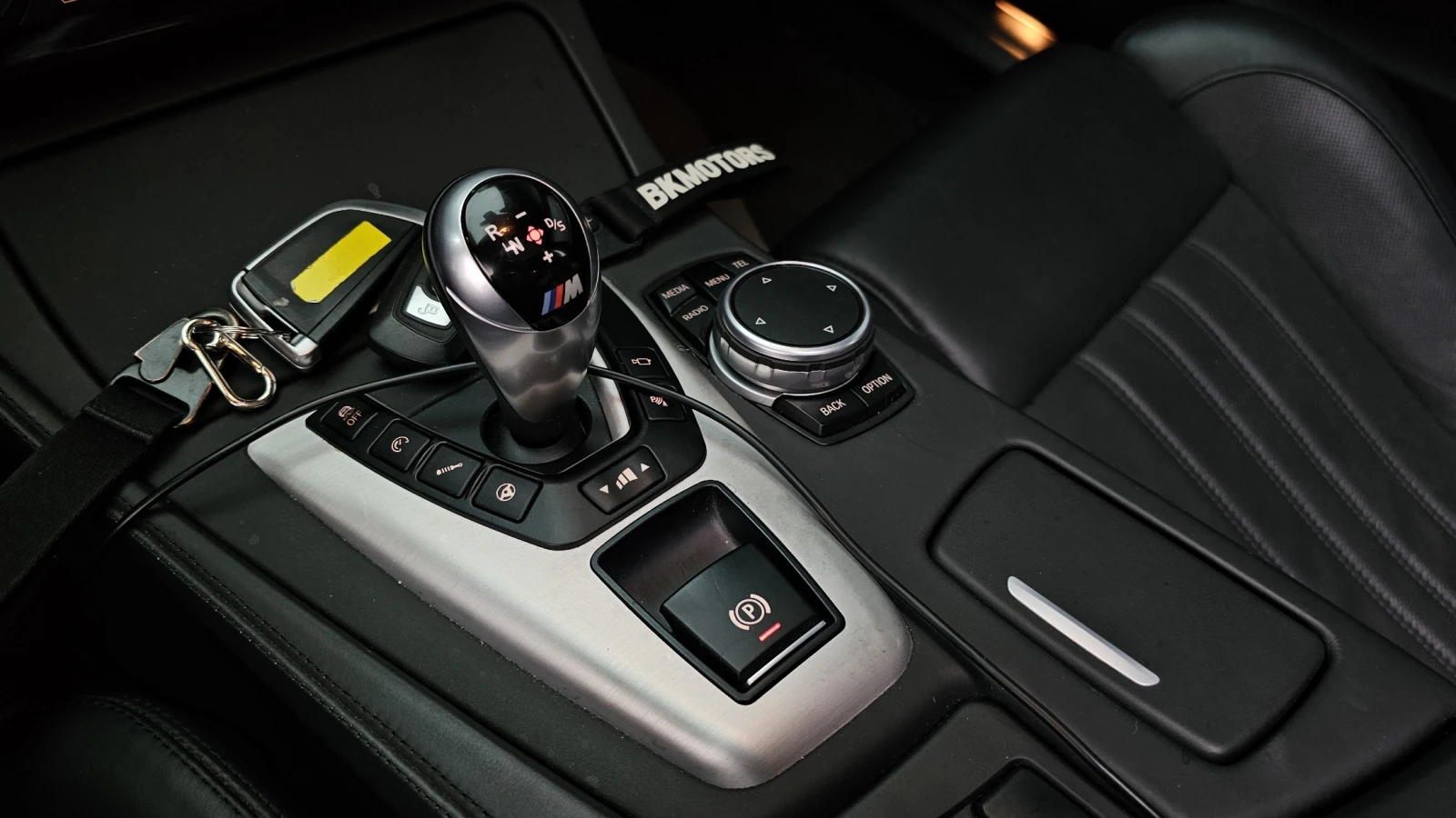 BMW M5 360* ЕЛ. БАГАЖНИК* SOFT CLOSE* HUD* КРАЙНА ЦЕНА, снимка 9 - Автомобили и джипове - 55367140