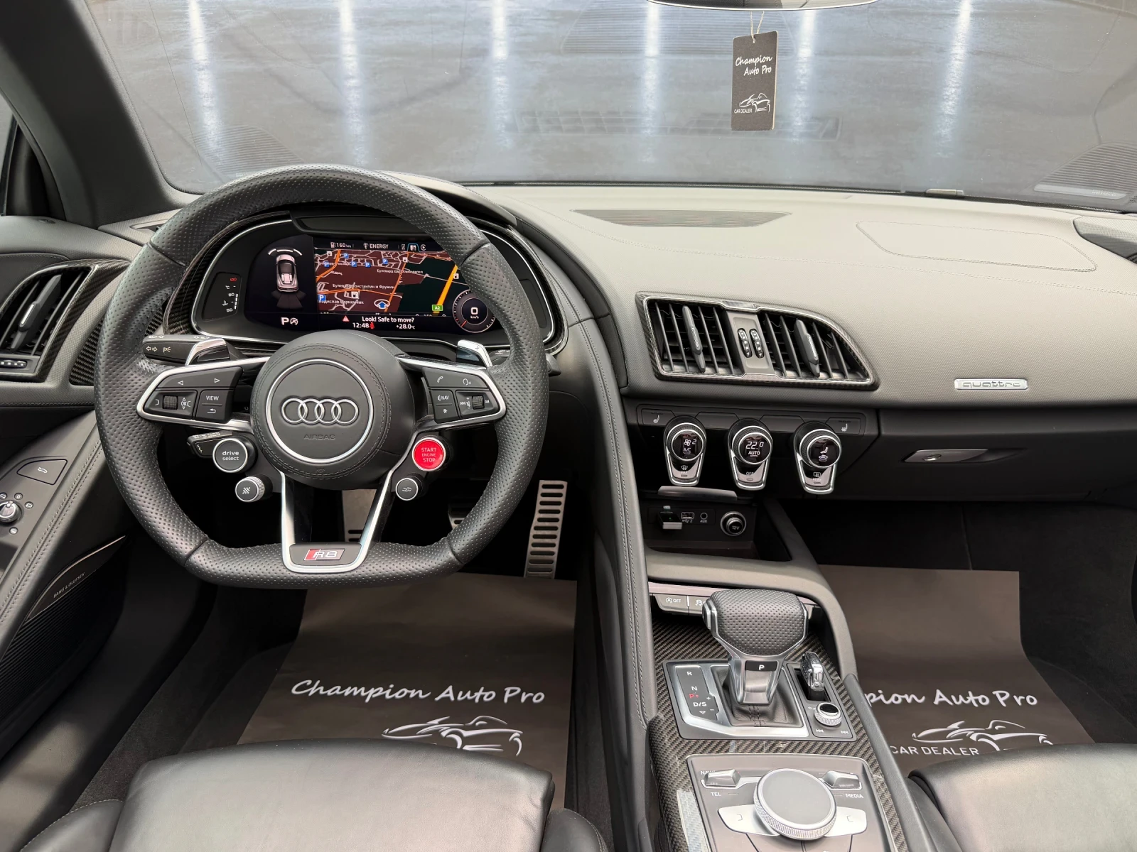 Audi R8 V10 SPYDER PERFORMANCE FULL CARBON CERAMIC, снимка 13 - Автомобили и джипове - 55403034