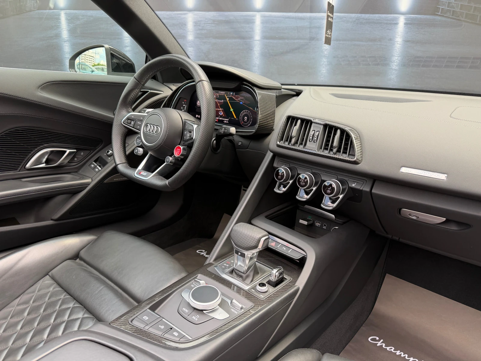 Audi R8 V10 SPYDER PERFORMANCE FULL CARBON CERAMIC, снимка 14 - Автомобили и джипове - 55403034