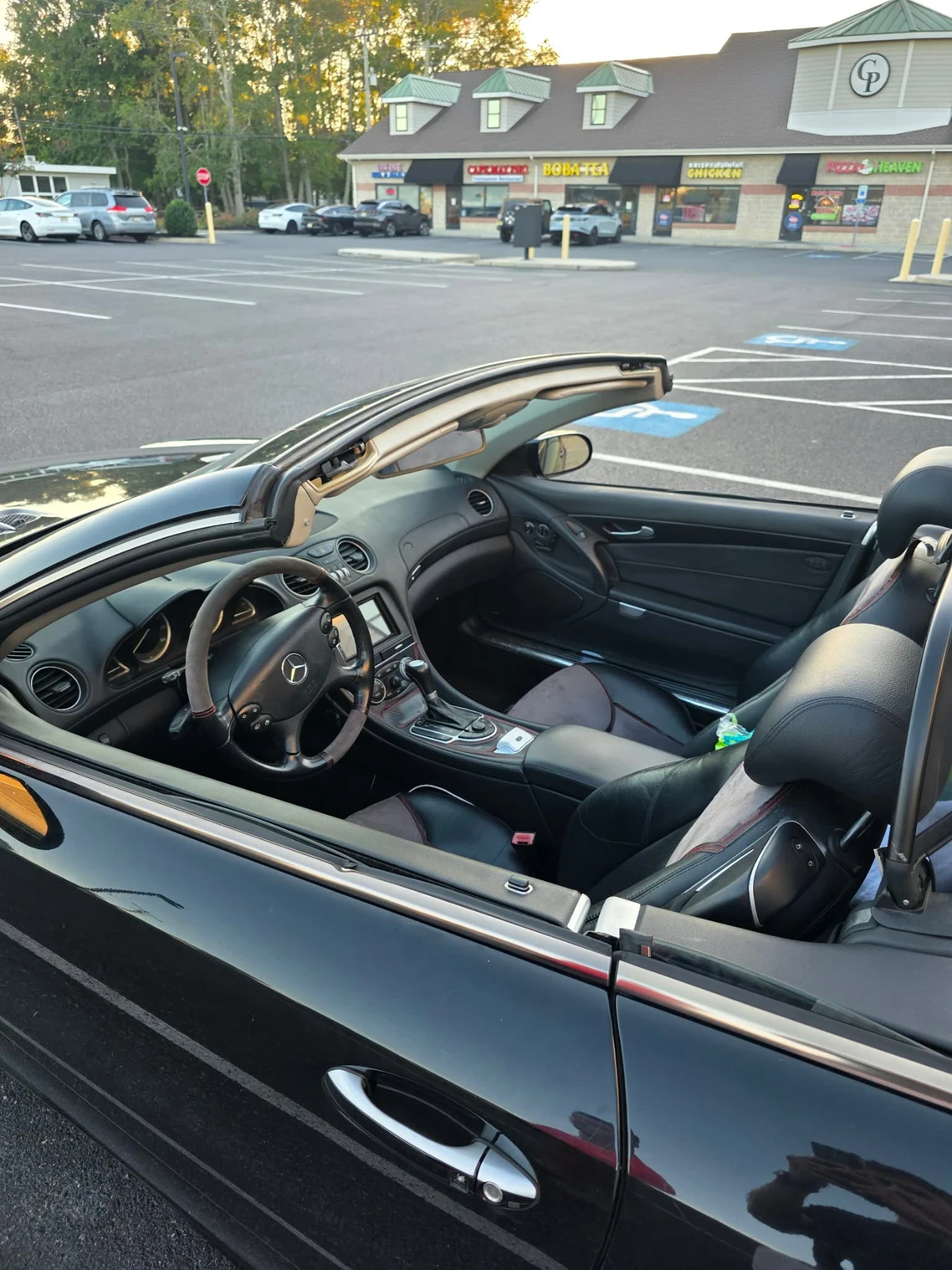Mercedes-Benz SL 500 550* Facelift * Xenon* Обдухване* Масаж* 7-G tron, снимка 10 - Автомобили и джипове - 56138360