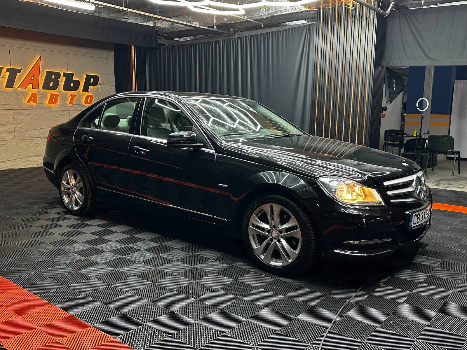 Mercedes-Benz C 200 1.8i 184 к.с., снимка 4 - Автомобили и джипове - 56231083