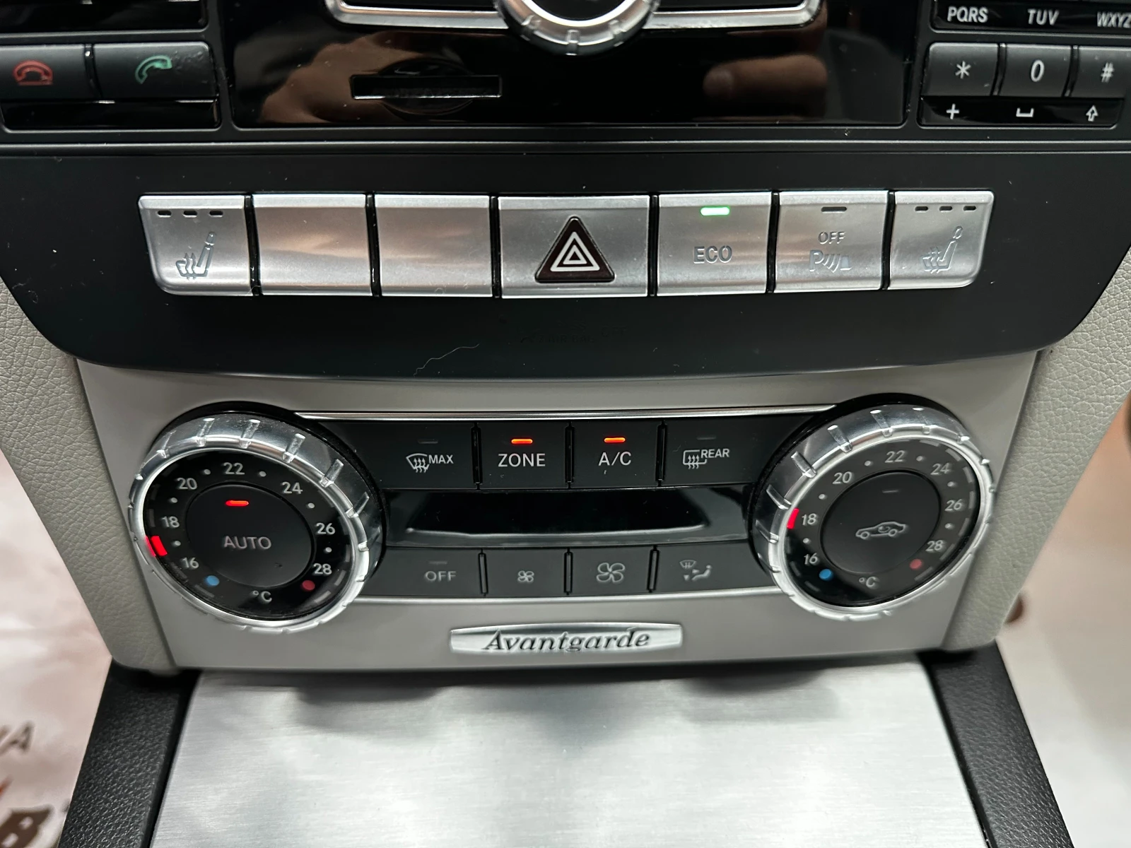 Mercedes-Benz C 200 1.8i 184 к.с., снимка 12 - Автомобили и джипове - 56231083