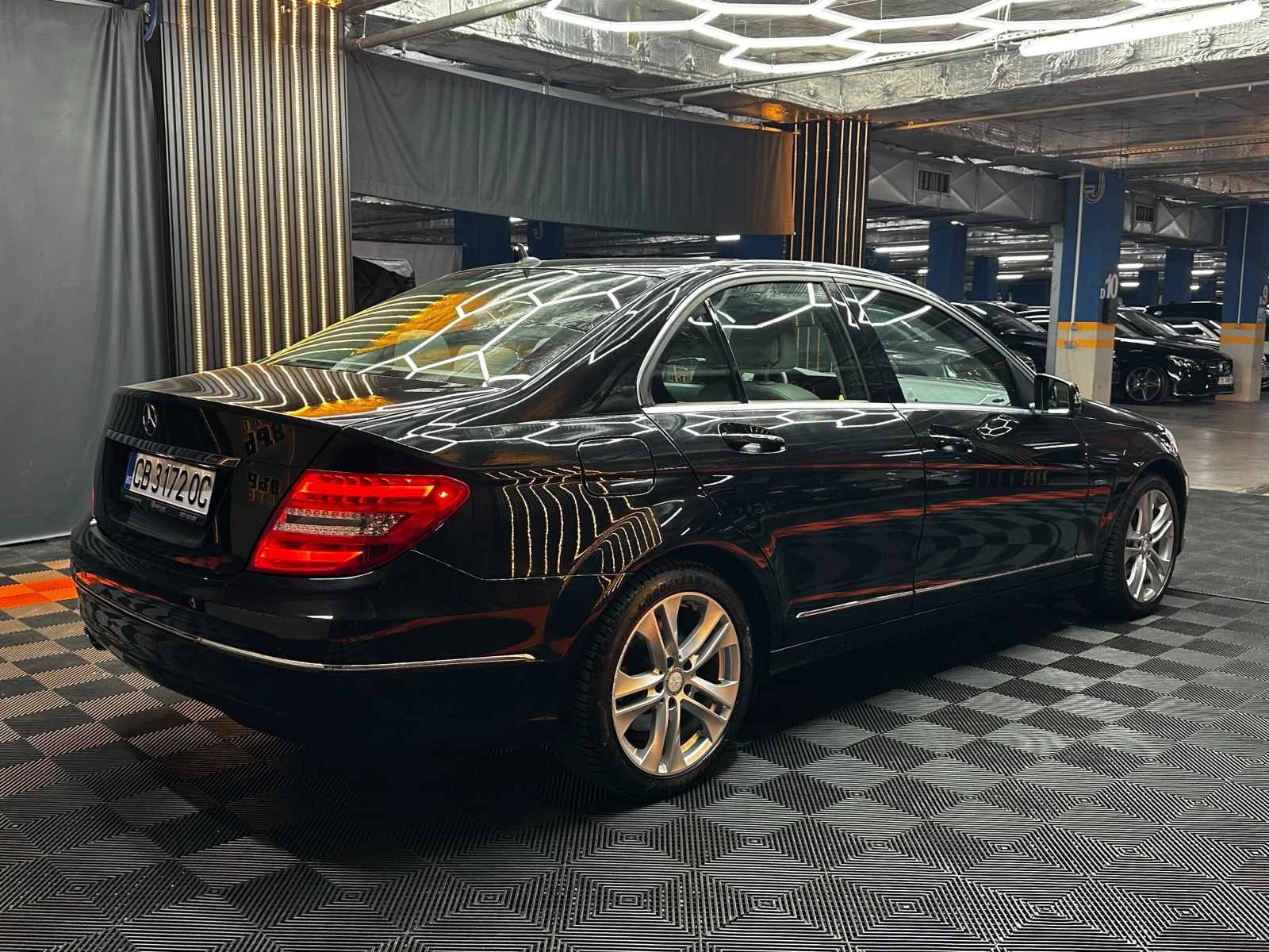 Mercedes-Benz C 200 1.8i 184 к.с., снимка 5 - Автомобили и джипове - 56231083