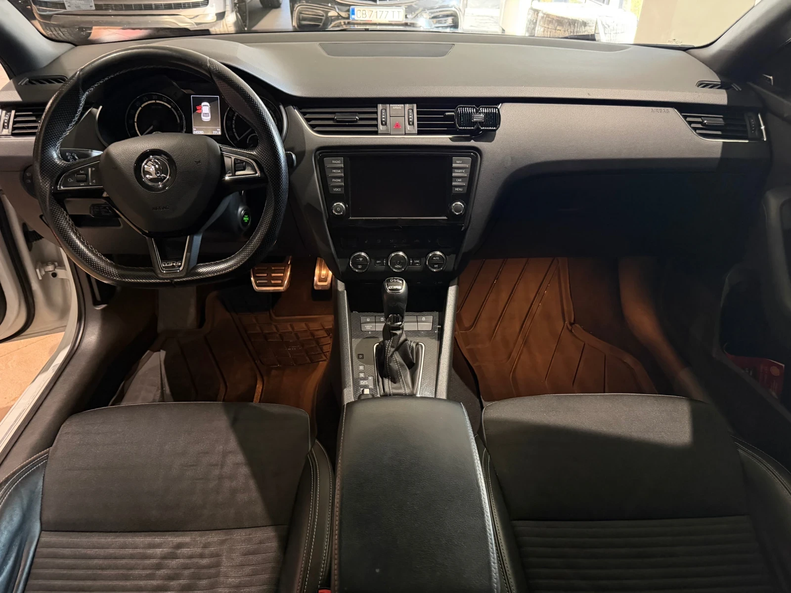 Skoda Octavia VRS, снимка 9 - Автомобили и джипове - 56613141