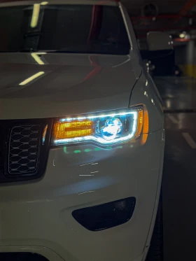 Jeep Grand cherokee Altitude black package, снимка 12